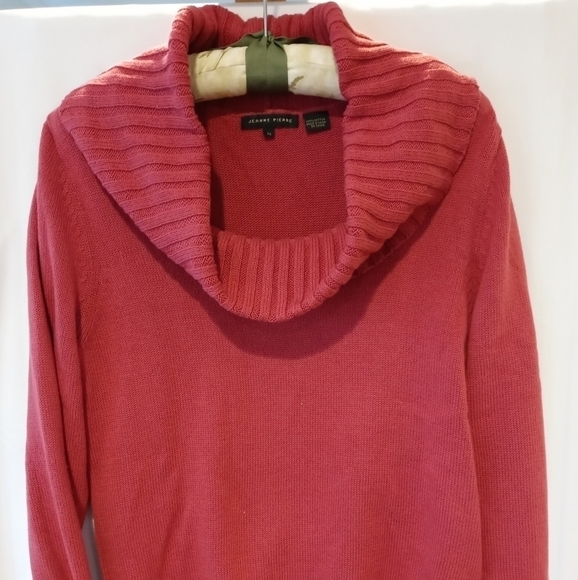 Jeanne Pierre medium cowl neck sweater - Picture 1 of 5